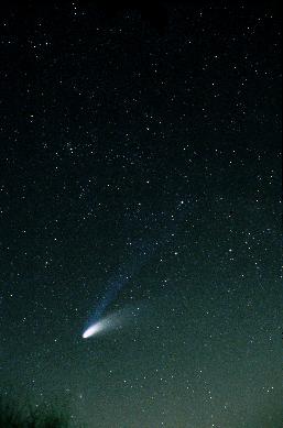 Comet Hale-Bopp (photo)