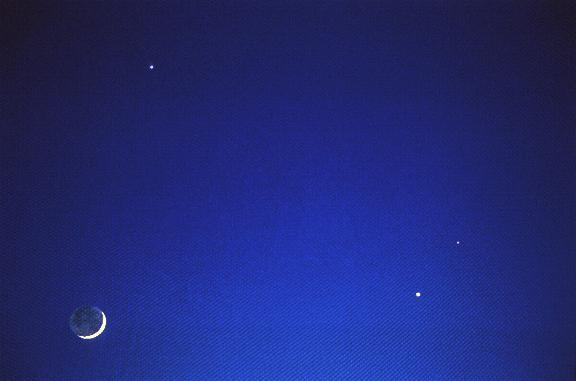 Moon, Jupiter, Saturn and Mars (photo)